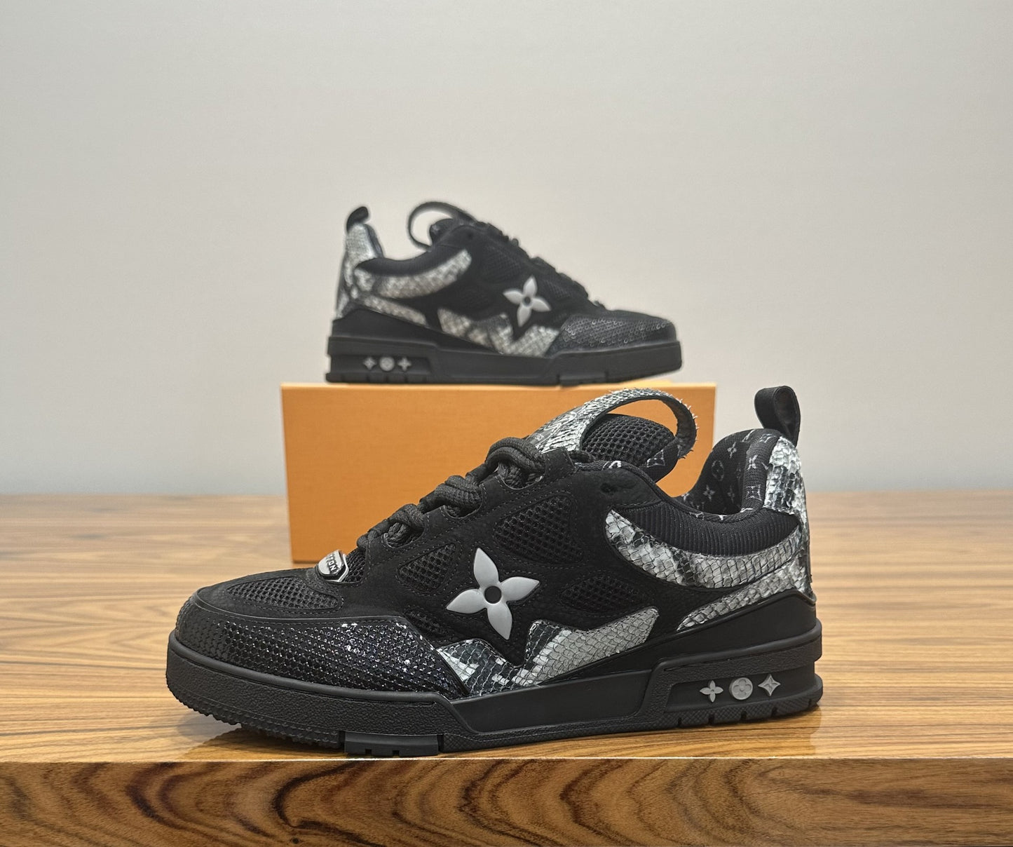 Louis Vuitton - LV Skate Black Snakeskin