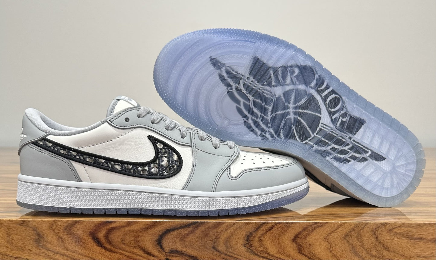 Jordan 1 Retro Low x Dior