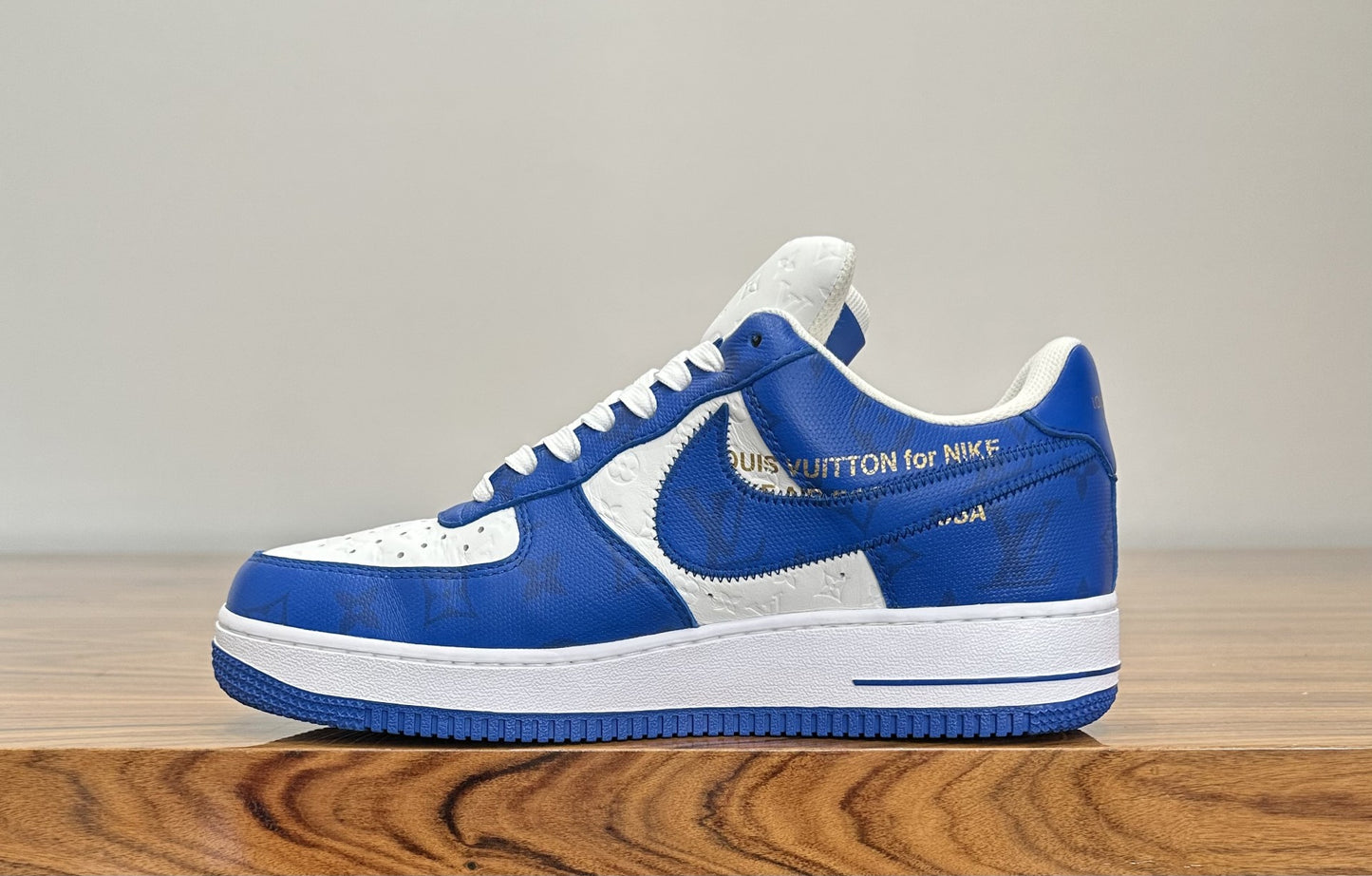 Louis Vuitton x Nike Air Force 1 Low - Virgil Abloh White / Blue