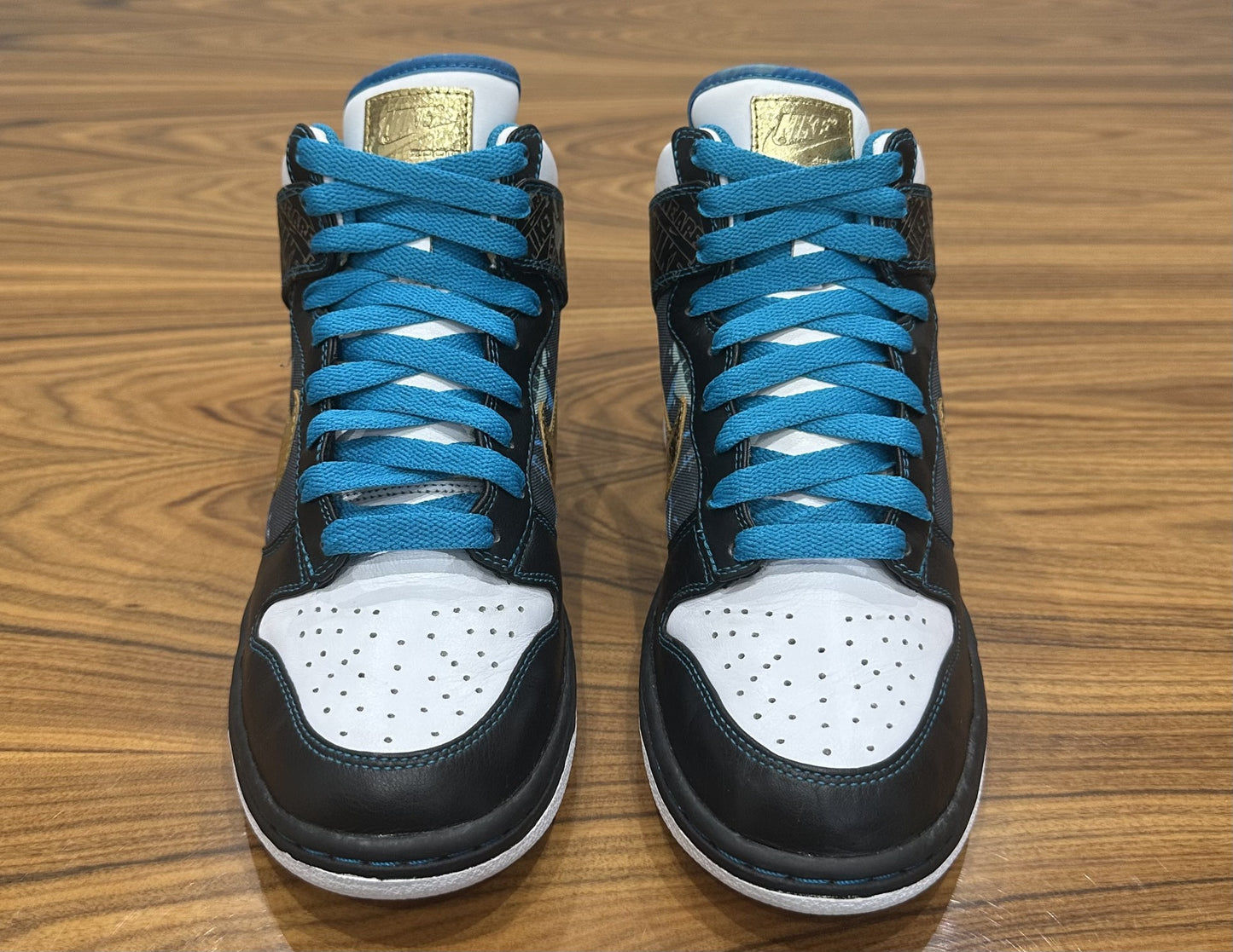 Nike - Dunk High Dubai