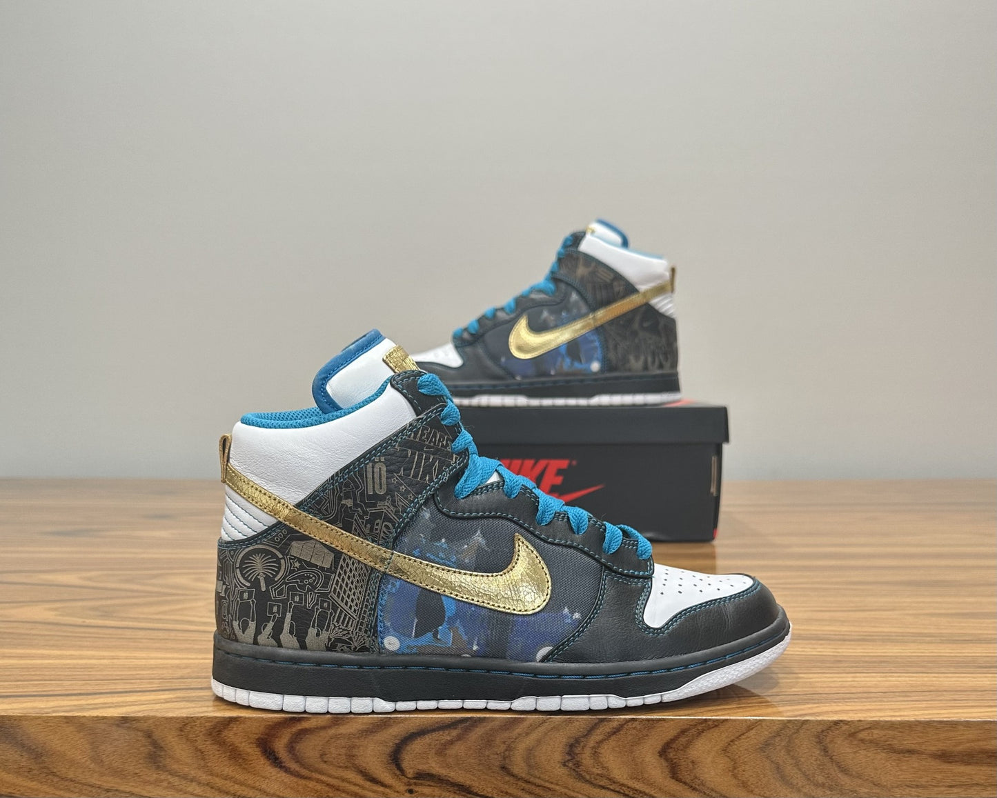 Nike - Dunk High Dubai