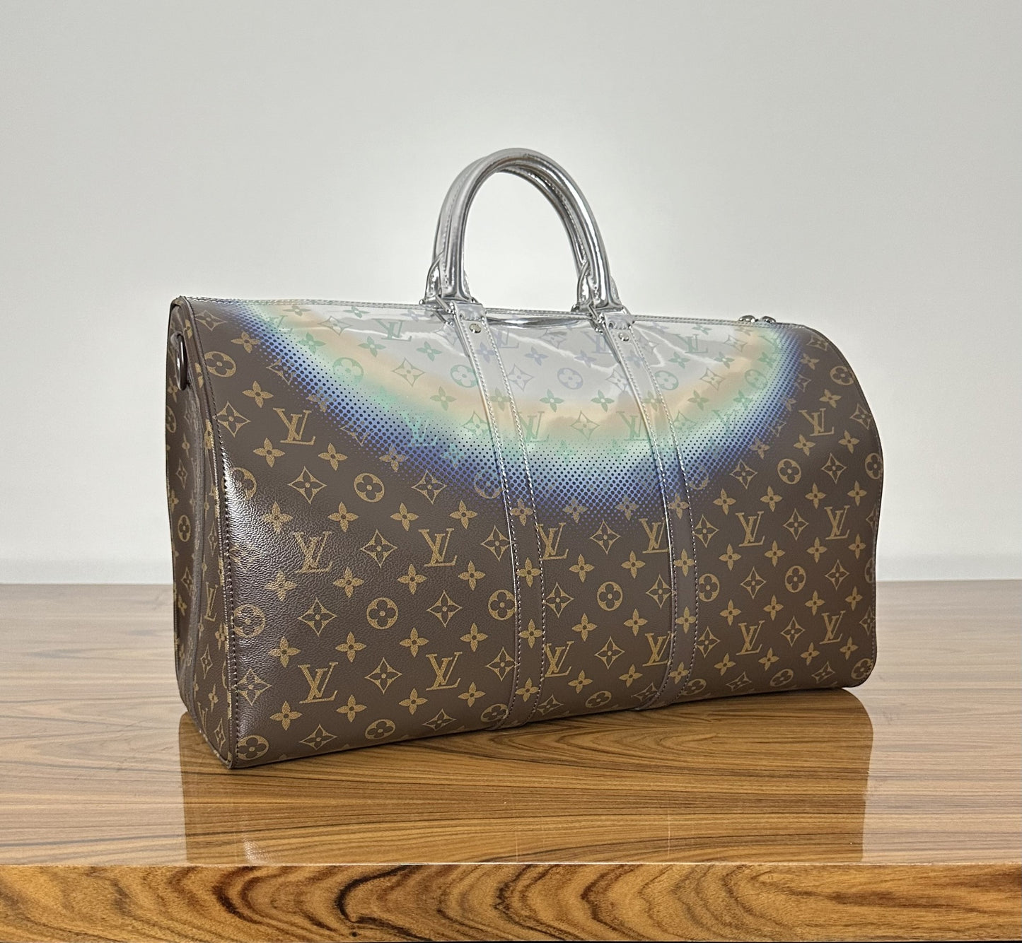 Louis Vuitton - Keepall Bandouliere 50 Metallic Nebula