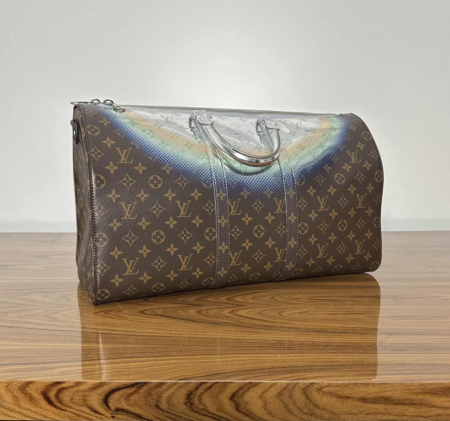 Louis Vuitton - Keepall Bandouliere 50 Metallic Nebula