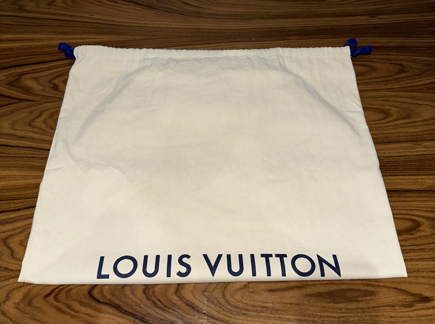 Louis Vuitton - Keepall Bandouliere 50 Metallic Nebula